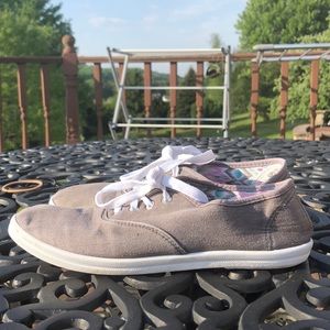 Maurice’s Grey Sneakers